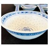 DR - Set of 8 Blue and White Chinese Porcelain Rice Bowls with 8 Matching Spoons