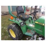 John Deere 855 Deisel Compact Utility Tractor (RUNS)