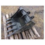 24" Mini Excavator Bucket (UNUSED)