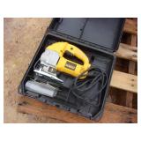 Dewalt Electric Jig Saw (Works)