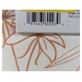 Room Essentials - Full/Queen Satin Quilt  86in x 90in