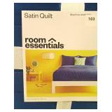 Room Essentials - King Dark Blue Satin Quilt