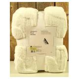 Room Essentials - Full/Queen Wavy Jacquard Plush Blanket WHITE 90in x 92in