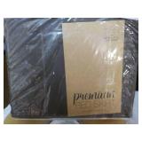 Twin Size Bed skirt; New from JCPen...