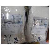 2 Modern Heirloom Charlotte Shams; ...