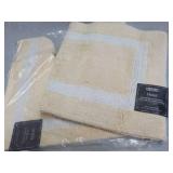 2 pc Hotel Reversible Bath Rugs 17 ...