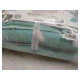 6 pc Threads Towel Set; New from JC...