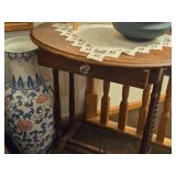 Vintage Drop Leaf Side Table w/ Barley Twist Legs 1-drawer