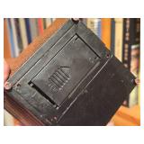 Battery-Powered Resin Mini Indoor Water Fountain