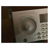 Grundin World Receiver - FM-Stereo/MW/SW1/SW2