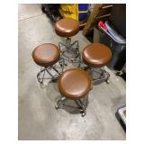 Set of 4 Stools (596258)