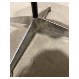 Black Spinning Chair (597532)