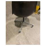 Black Swivel Chair (597836)