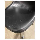 Black Swivel Chair (597836)