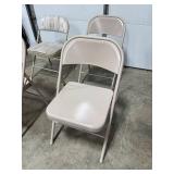 Set of 4 Metal Folding Chairs - Onen w Beige and Patterned Upholstery