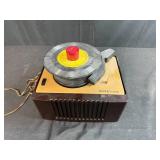 Vintage RCA Victor 45-EY-2 Record Player with Sun 45 RPM Vinyl