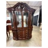 Broyhill Ornate China Cabinet with Glass Doors and Drawers