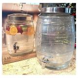 LR - Nostalgia Glass Barrel Beverage Dispenser 3.16 Gallons