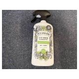 16 Fl Oz Bottle Of Pet-Pourri Odor Eliminator Spray