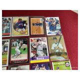 (30) Joe Mauer Cards