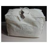 Lightweight Feather & Down Duvet Comforter Insert Full/Queen | BOKSER Home - STAINED