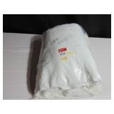InUp Homes Fine Linens 102x106 Quilt White Linen/Cotton/Polyester