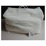 White Full/Queen Heavyweight Linen Blend Quilt - Casaluna