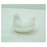 Vintage Hazel Atlas  Hen on nest , Milk glass white, 4.5" x3.5"