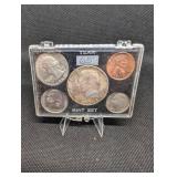 US Mint Set 1965 Kennedy Half Dollar & Lincoln Cent, Nickel, Dime, Quarter