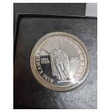 Royal Hawaiian Mint Honolulu Dala 1992 1 oz .999 Fine Silver Coin - COA