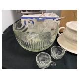Entertaining Set with Punch Bowl, Wineglasses & 3 Quart Souper