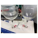 Entertaining Set with Punch Bowl, Wineglasses & 3 Quart Souper
