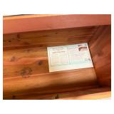 Lane Cedar Chest With Lock and Keys