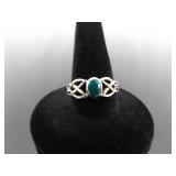 .925 Sterling Silver Jade Cabochon Celtic Ring Size 6.75