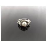 .925 Sterling Silver Pearl Ring Size 5.75