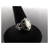 .925 Sterling Silver Inlayed Mother of Pearl Ring Size 6.75