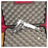 Kimber 1911 Eclipse Target II, 45 ACP Muzz-Brk, Laser Grips, Stainless