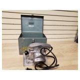 Porter Cable skill saw with metal case