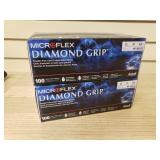 Diamond Grip micro flex Powder free latex gloves