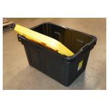 *2* 27 Gallon Heavy Duty Plastic Totes