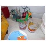 Garfield Collectables, Cookie Jar, Phone, Plates, Ornaments and more