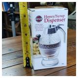NIB Honey / Syrup Dispenser 8 oz