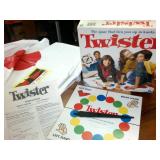 TWISTER Game  In original box  good condition