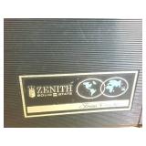 Zenith Royal D7000 Trans Oceanic Solid State Radio in excellent working condition  9 D batteries