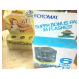 Vintage Camera and accessories  Kodak  GE Flash Cubes