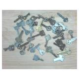 Missing a key from 50 years ago?  It might be in this lot  tons of flat and lock keys