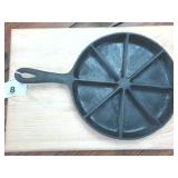 9 inch diameter  BSR Vintage Cast Iron Corn Bread Pan with 8 slots