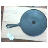 9 inch diameter  BSR Vintage Cast Iron Corn Bread Pan with 8 slots