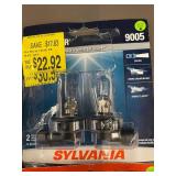 Sylvania SilverStar Ultra 9005/9006 Headlight Bulbs & Philips 9006 X-tremeVision - 5-Pack Lot