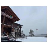 3 Nights Suite Stay, 2x Snowmobiles Rental 48H (January 15-18, 2026)
